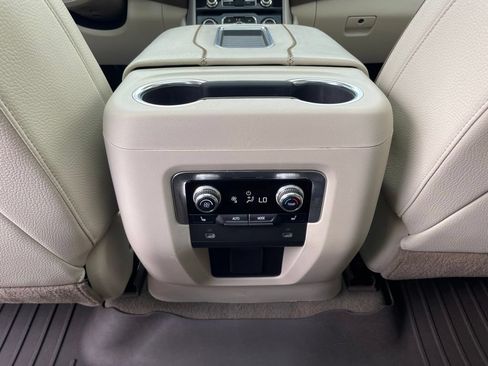 Used 2021 GMC Yukon XL Denali w/ Denali Premium Package RWD image 36