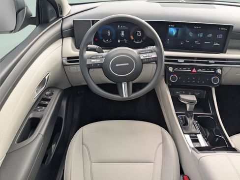 New 2026 Hyundai Tucson SEL image 19