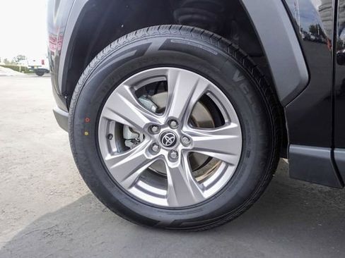 Used 2022 Toyota RAV4 XLE image 11