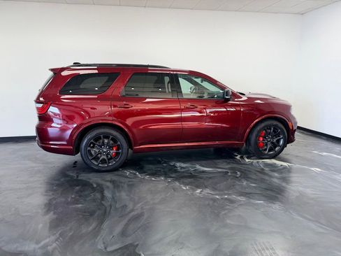 Used 2024 Dodge Durango R/T w/ Tow 'N Go Group AWD/4WD image 27
