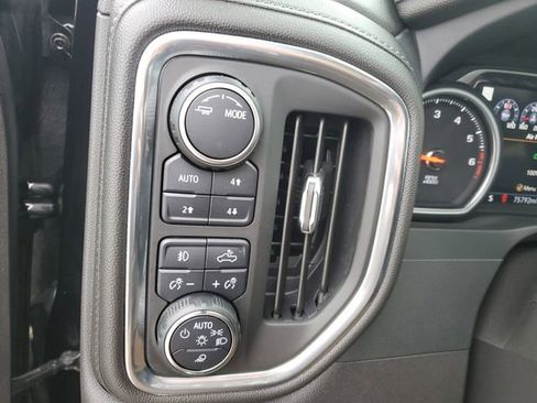 Used 2022 Chevrolet Silverado 1500 High Country w/ Z71 Off-Road Package image 9