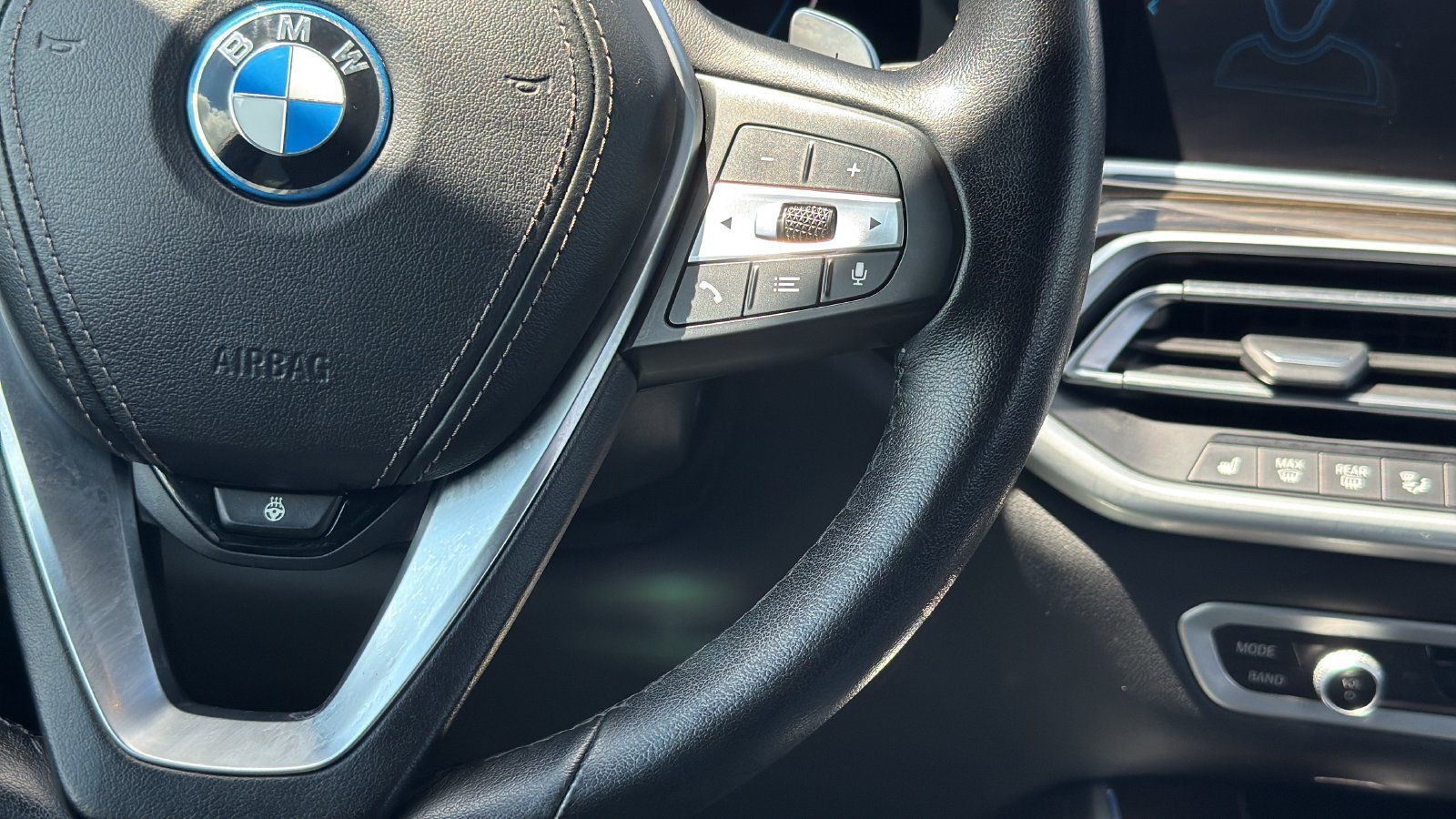 Used 2023 BMW X5 xDrive45e AWD/4WD image 15