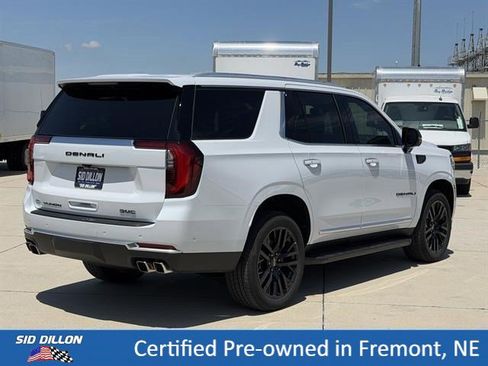 Certified 2026 GMC Yukon Denali w/ LPO, Illumination Package AWD/4WD image 4