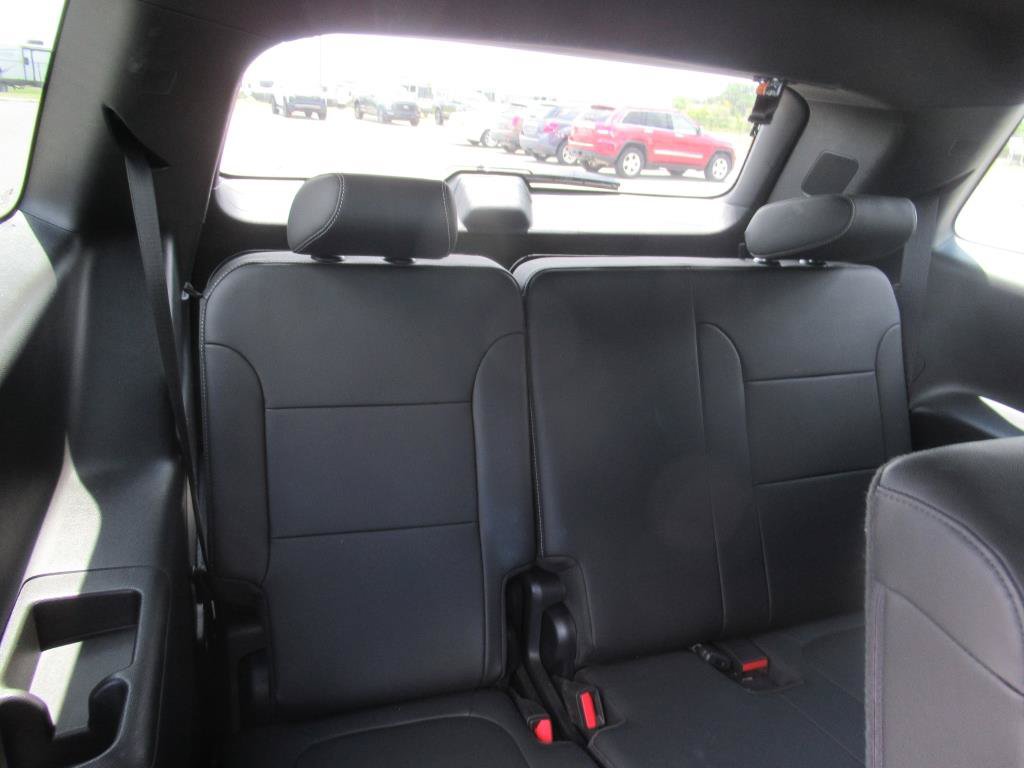 Certified 2023 Chevrolet Traverse LT FWD image 29