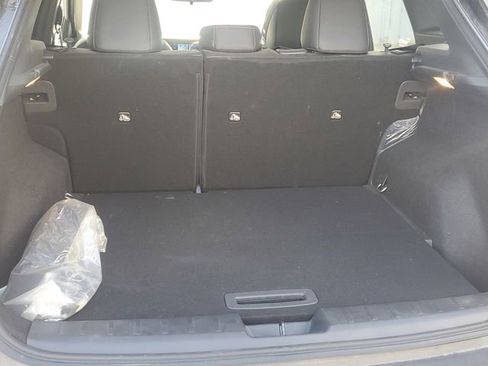 Certified 2025 Nissan Kicks SR w/ SR Premium Package image 8