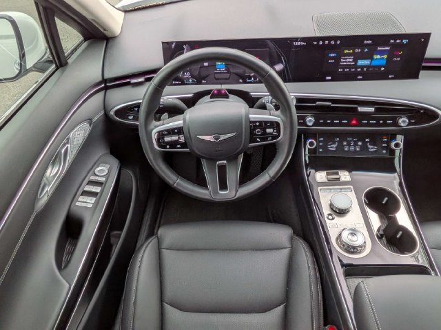 Used 2026 Genesis GV70 2.5T AWD/4WD image 16
