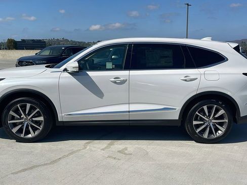 New 2026 Acura MDX w/ Technology Package image 2