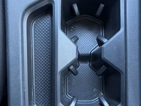 Used 2020 Volkswagen Tiguan SEL w/ 3rd Row Seat Package image 31