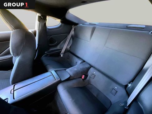 Used 2022 Toyota GR86 w/ ALL Weather Mat Package (TMS) RWD image 20
