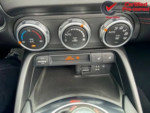 Used 2017 MAZDA MX-5 Miata RF Grand Touring RWD image 52
