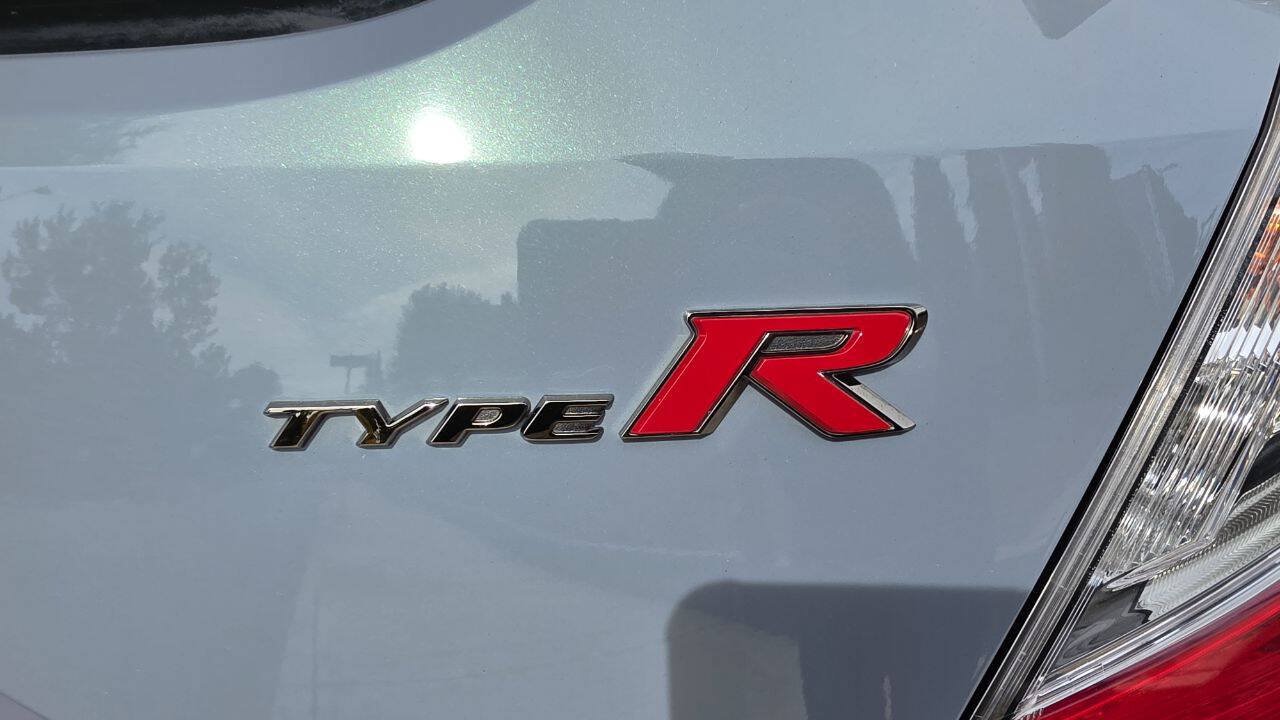 Used 2019 Honda Civic Type R image 16
