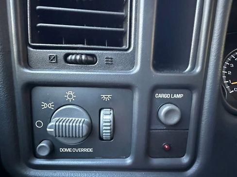 Used 2002 GMC Sierra 1500 2WD Extended Cab image 39