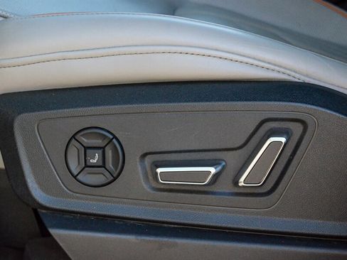 Used 2022 Audi e-tron Chronos w/ Chronos Package image 26