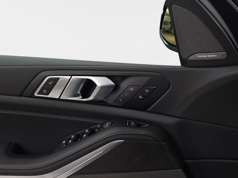 New 2026 BMW X5 xDrive50e w/ Executive Package image 27