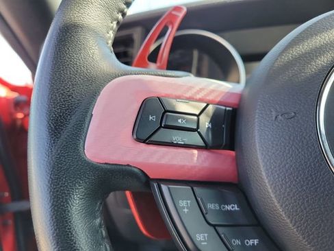 Used 2020 Ford Mustang Coupe w/ Black Accent Package RWD image 19