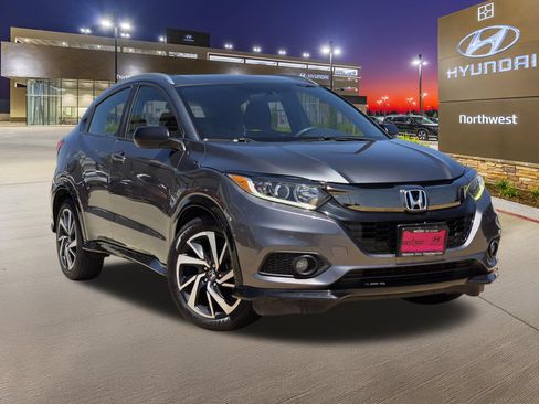 Used 2019 Honda HR-V Sport image 3