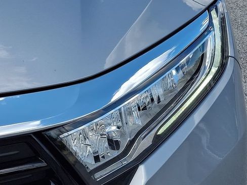 Used 2024 Honda Odyssey EX-L image 12