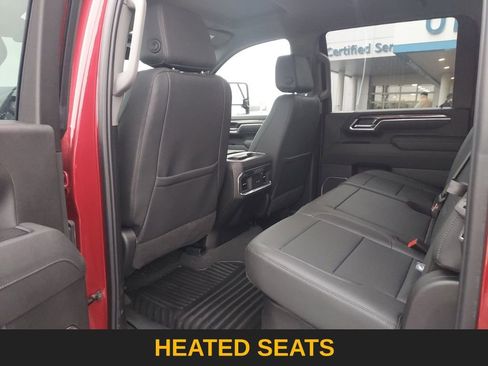 Used 2025 Chevrolet Silverado 3500 LTZ w/ LTZ Convenience Package image 17