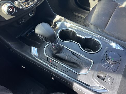 Used 2023 Chevrolet Traverse High Country w/ LPO, Floor Liner Package image 25