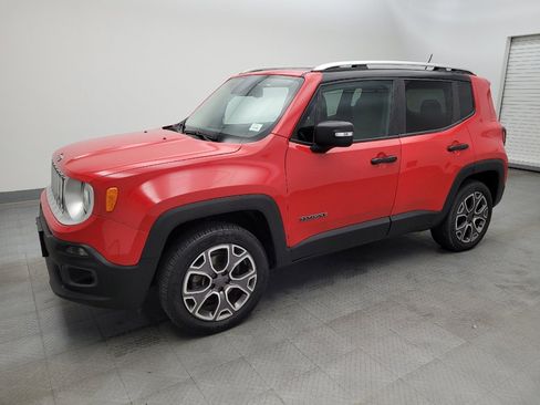 Used 2015 Jeep Renegade Limited image 2