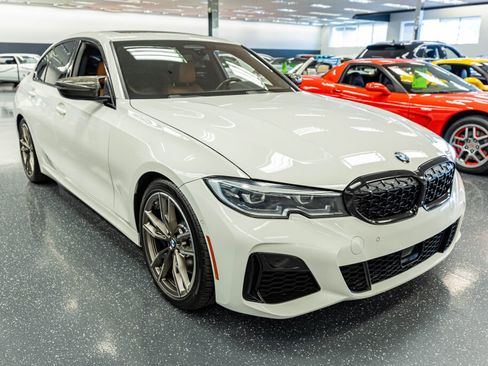 Used 2021 BMW M340i image 4