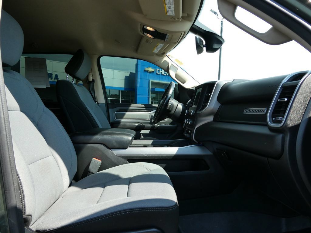Used 2020 RAM 1500 Big Horn AWD/4WD image 14