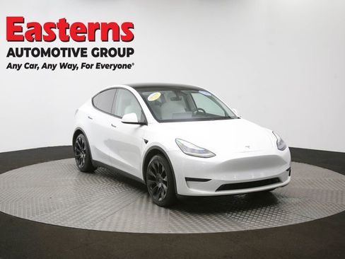 Used 2020 Tesla Model Y Long Range image 46