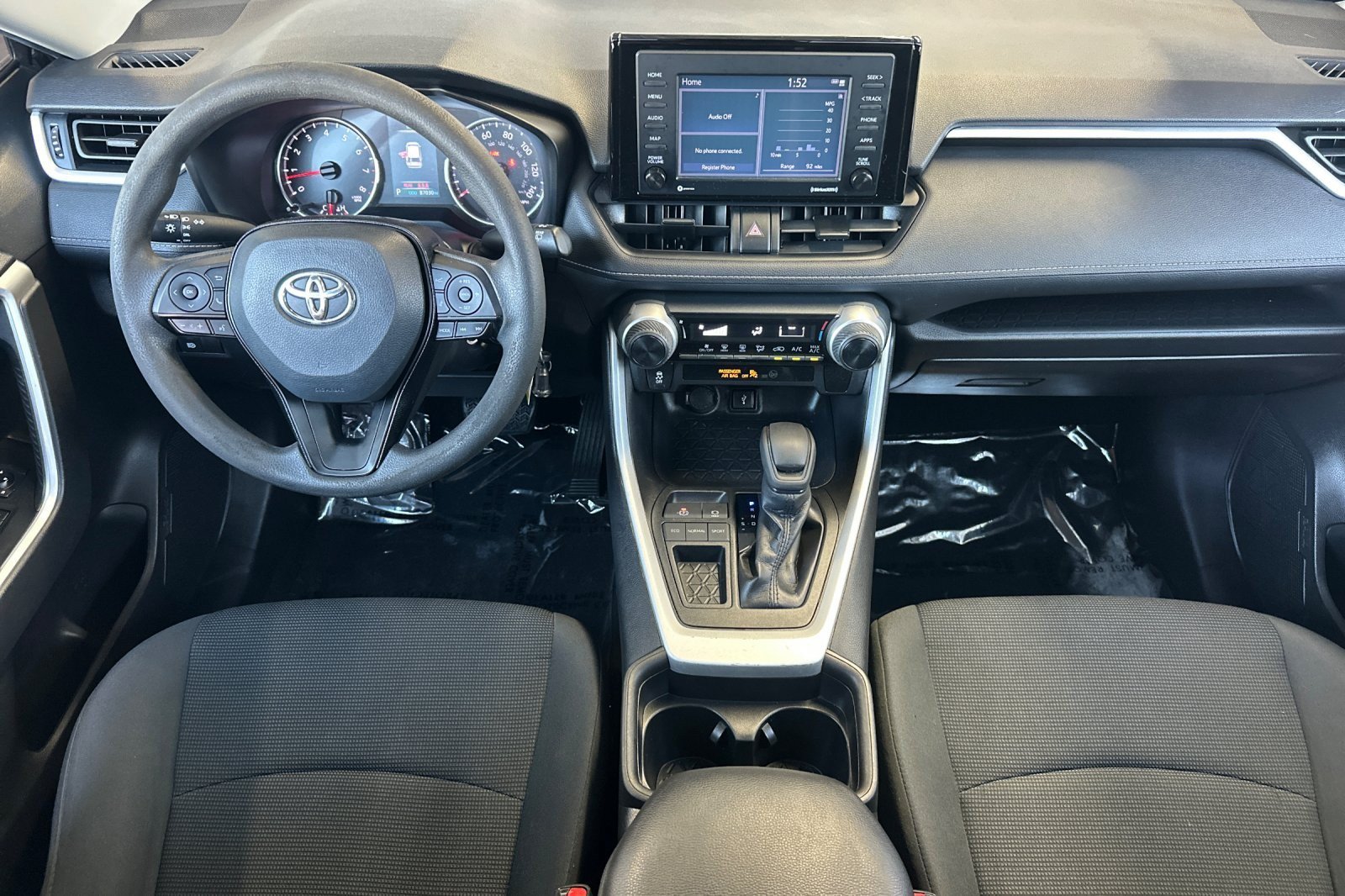 Used 2021 Toyota RAV4 LE w/ Carpet Mat Package (TMS) FWD image 12
