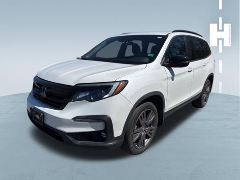 Used 2022 Honda Pilot Sport image 3
