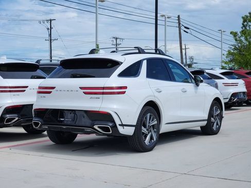 Used 2026 Genesis GV70 3.5T Sport Advanced AWD/4WD image 3