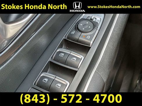 Used 2021 Kia Sorento S FWD image 26