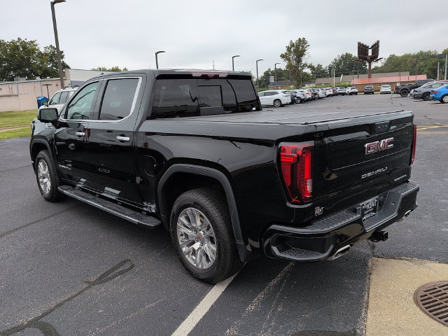 Used 2025 GMC Sierra 1500 Denali w/ Technology Package AWD/4WD image 5
