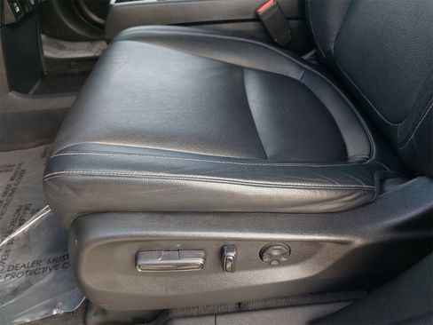 Used 2023 Honda Odyssey Touring image 32