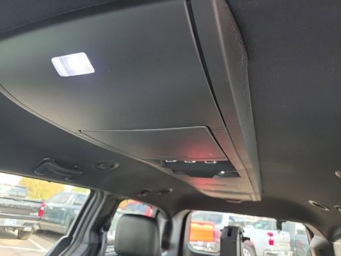 Used 2017 Dodge Grand Caravan GT image 14