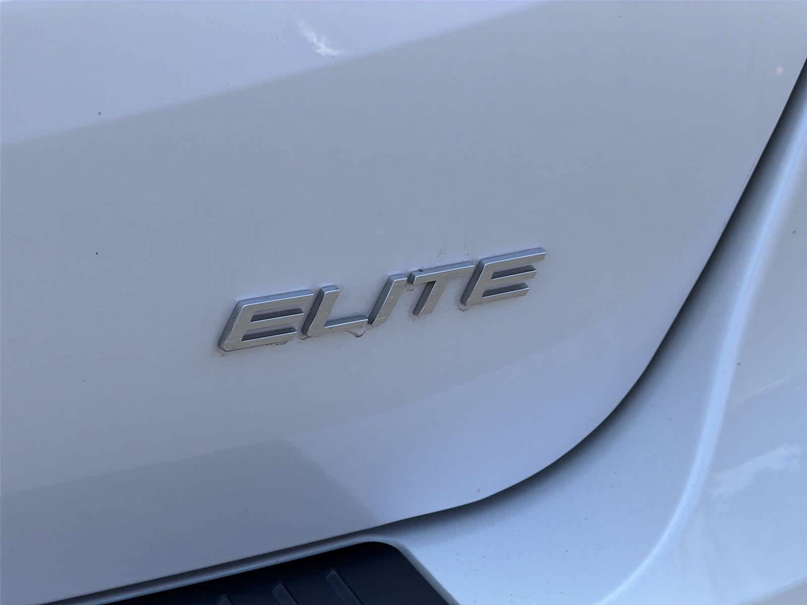 Used 2024 Honda Odyssey Elite image 8