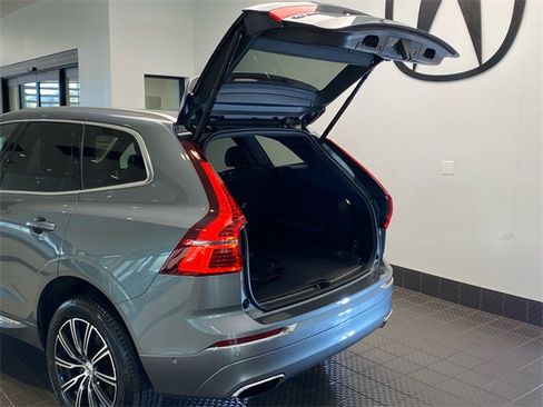 Used 2020 Volvo XC60 T6 Inscription image 24