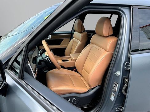 Certified 2025 Hyundai Santa Fe Limited AWD/4WD image 21