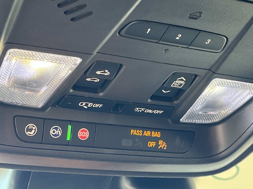 Certified 2023 Cadillac XT4 Premium Luxury FWD image 43