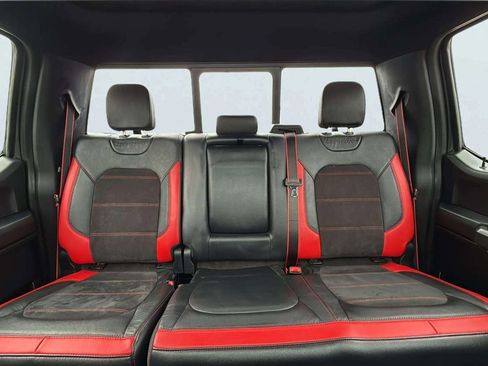 Used 2017 Ford F150 Lariat image 17