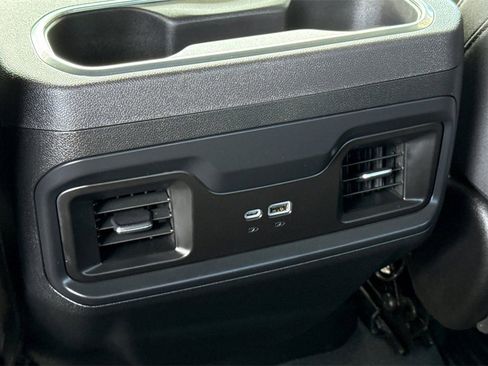 Used 2024 Chevrolet Silverado 2500 LT w/ Convenience Package image 19