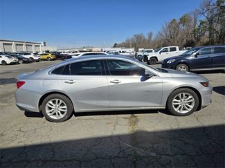 Used 2018 Chevrolet Malibu LT video 2