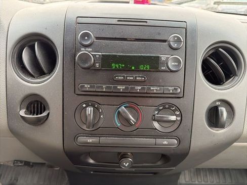 Used 2006 Ford F150 STX image 19