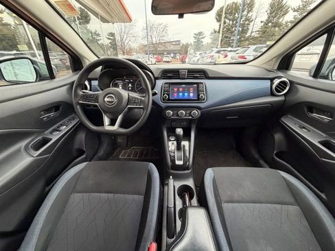Used 2023 Nissan Versa SV image 13