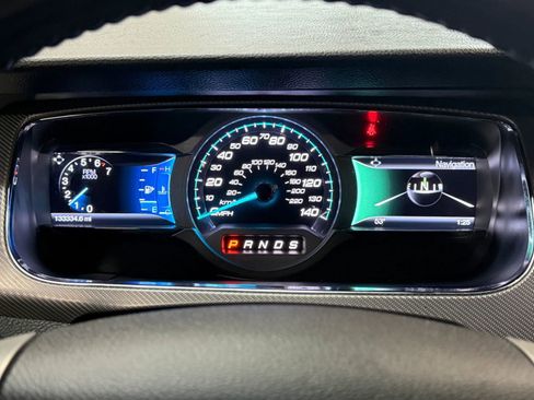 Used 2015 Ford Taurus SHO w/ Equipment Group 401A image 31