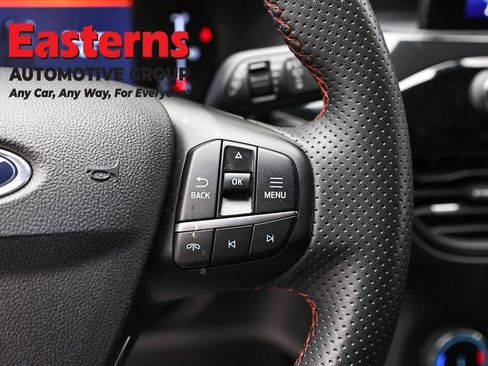 Used 2023 Ford Escape ST-Line image 16