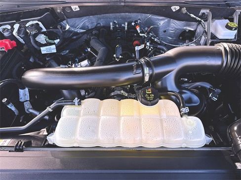 Used 2025 Lincoln Navigator L Black Label image 31