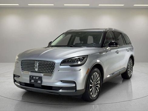 Certified 2022 Lincoln Aviator AWD w/ Premium Package image 20