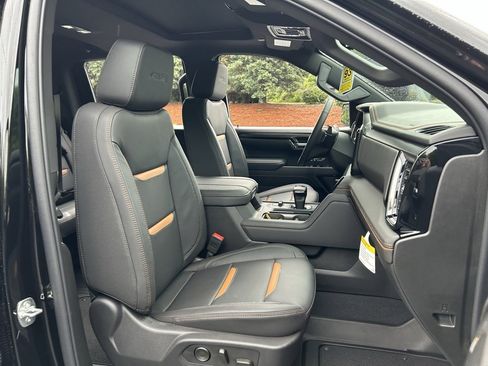 New 2025 GMC Sierra 1500 AT4 w/ AT4 Premium Package image 55