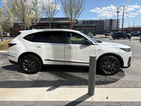 Used 2026 Acura MDX A-Spec image 7