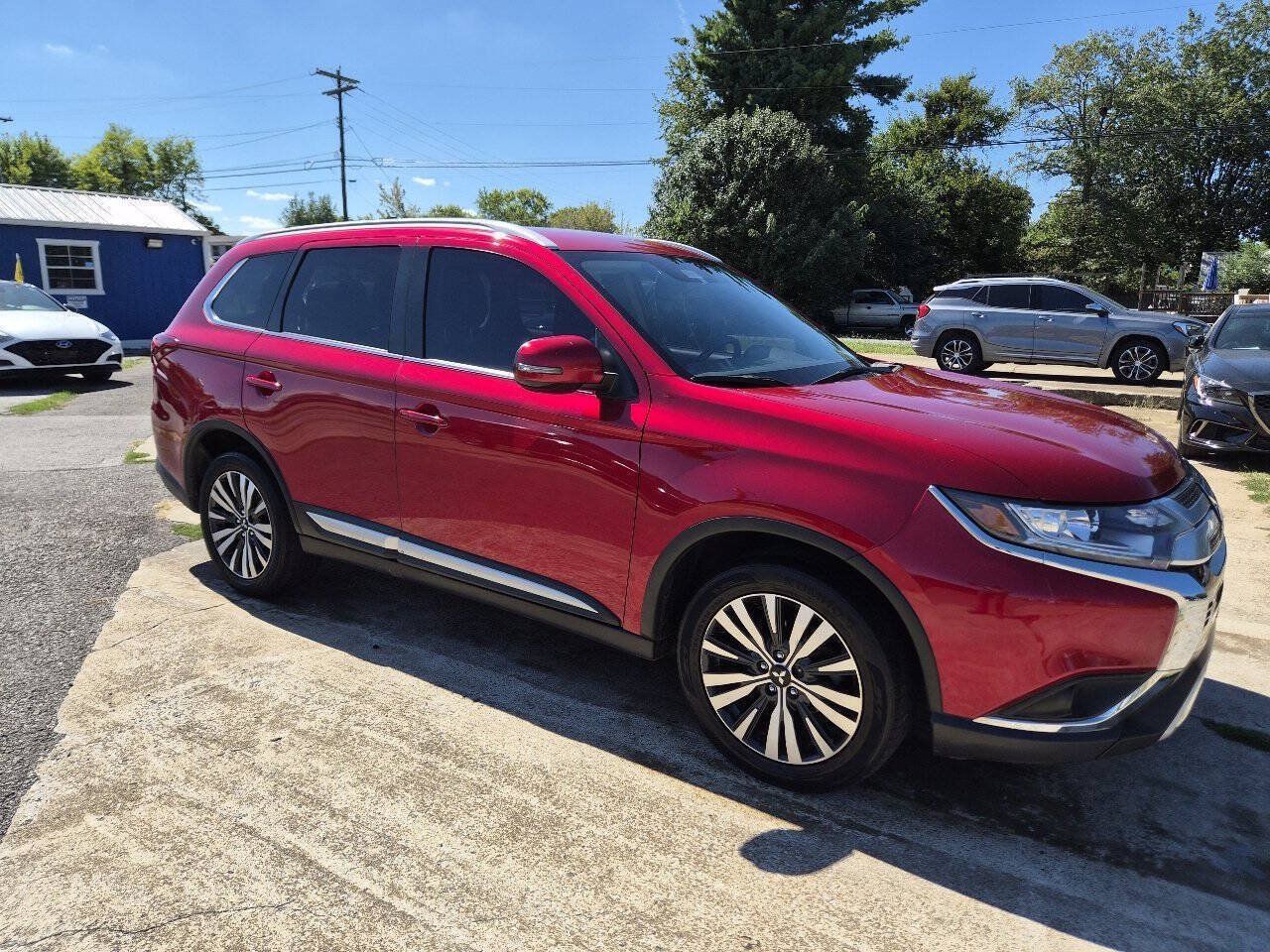 Used 2020 Mitsubishi Outlander SEL AWD/4WD image 6